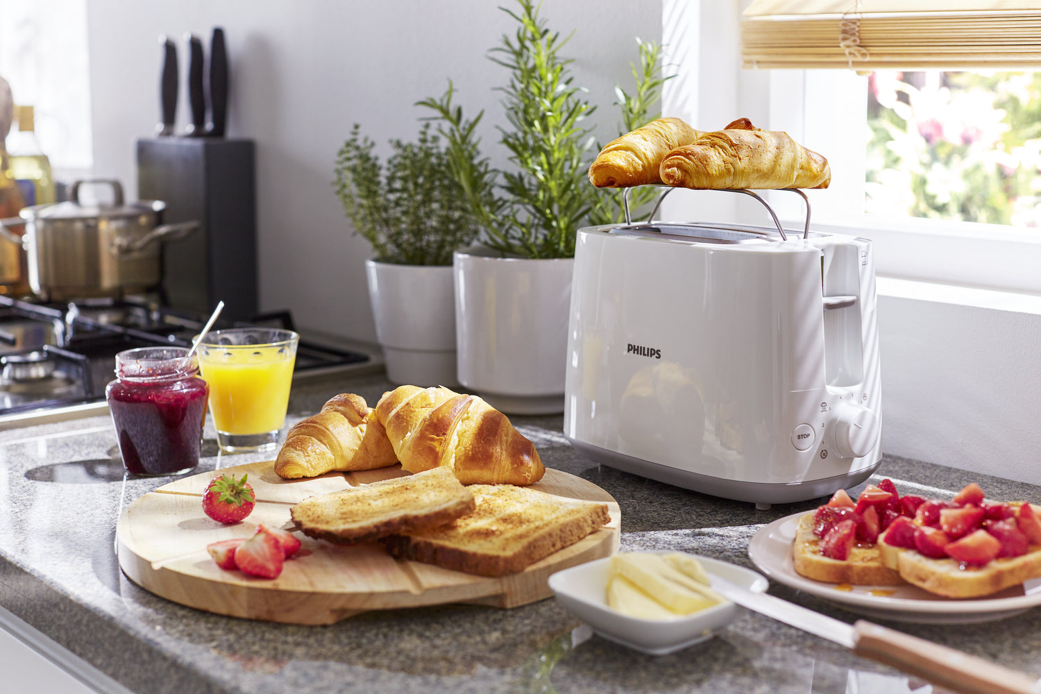Toaster Plastic 2-slot bun warmer white
