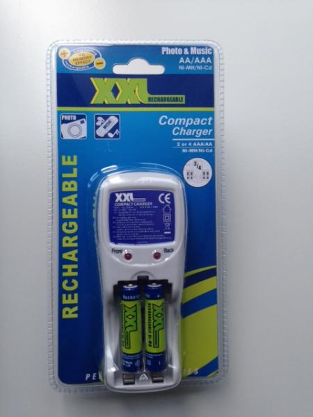 Battery Charger 2 or 4 AAA/AA included 2x AAA