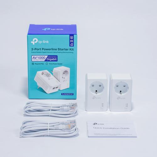 TP-Link AV1000 2-Port Gigabit Passthrough Powerline Starter  Kit