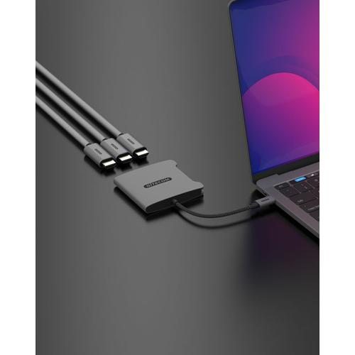 Sitecom USB-C to Triple HDMI adapter