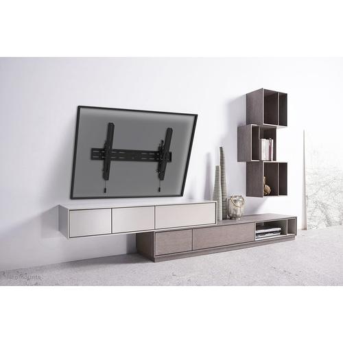 Neomounts Neomounts Screen Wall Mount (tilt VESA 800x400)