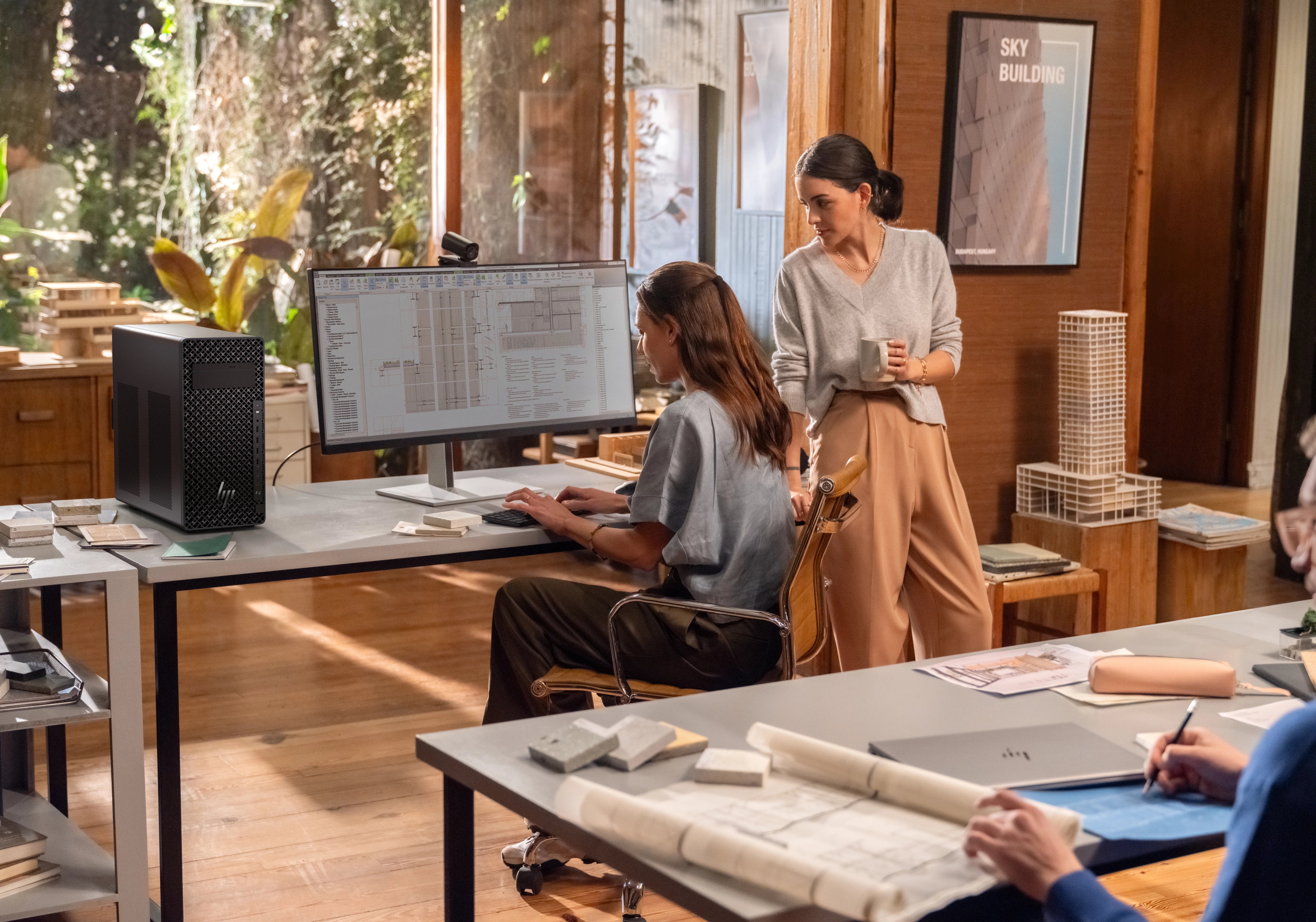 Z2 TWR G1i 700W Ultra9 285K vPro Enterprise 5.70G 36 MB 24 cores 125W 32GB (1x32GB) DDR5 5600 UDIMM Z Turbo 1TB PCIe-5x4 2280 M.2 No ODD Win11p64 QWERTY