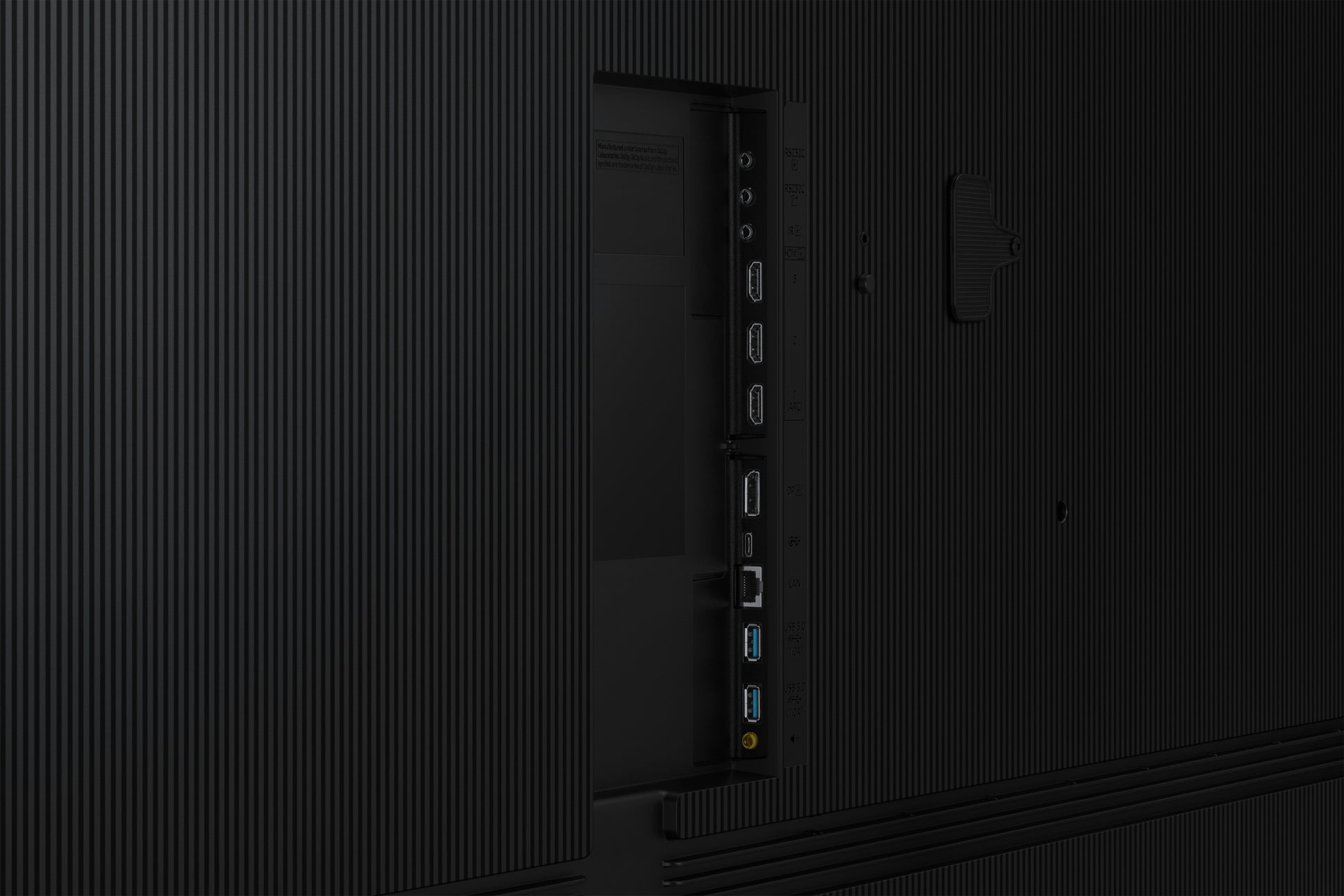 QP105DX-5K 105 inch Direct LED display with 21:9 aspect ratio 5K resolutionMicrosoft Teams Front Row compatible
