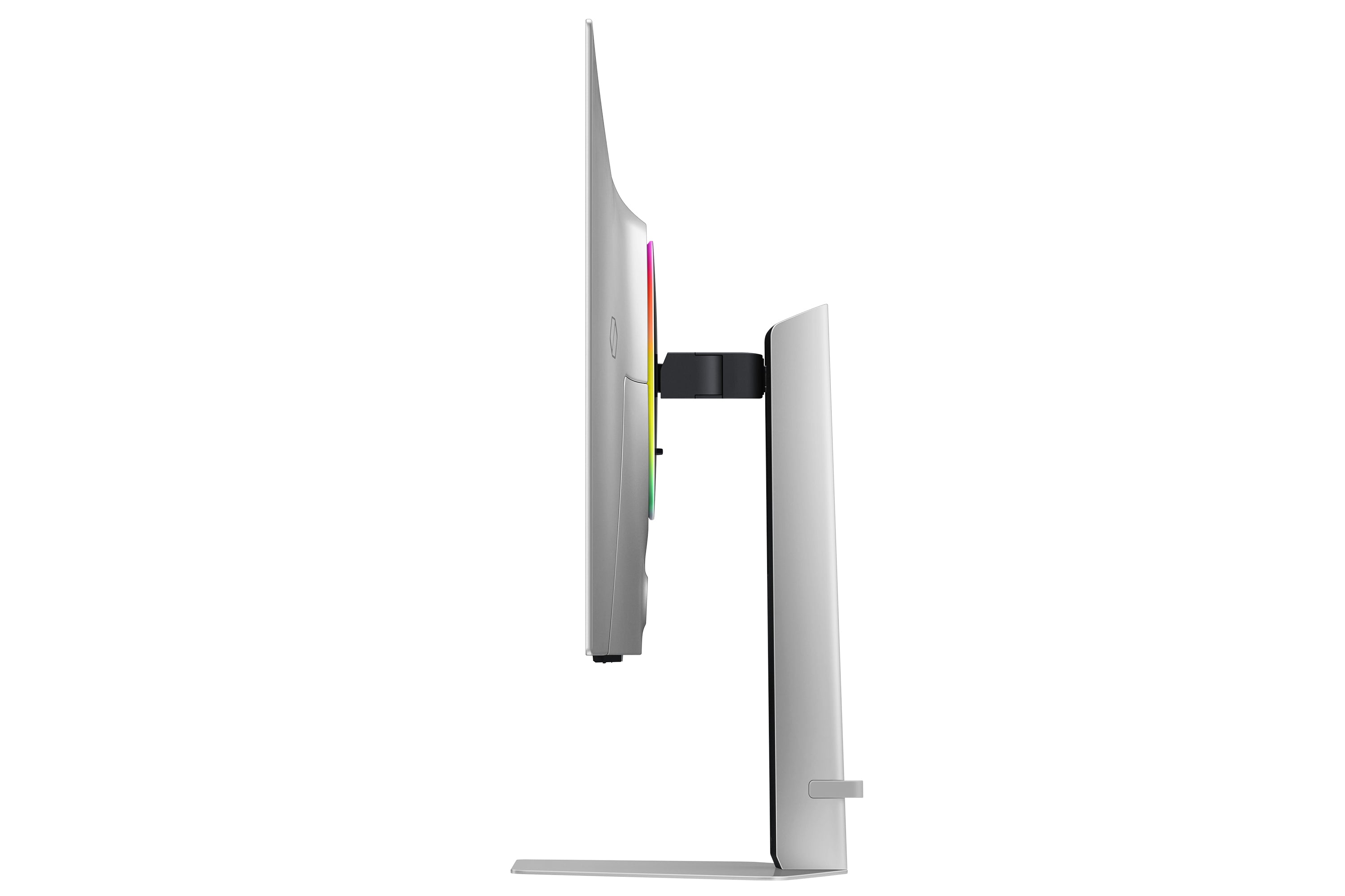 32i / OLED Glare-Free 2.0 / 16:9 / 3840x2160 / 250 cd/m2 / 0.03ms G2G /240hz / 2*HDMI 2.1 / 1*DisplayPort 1.4