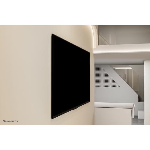 Neomounts Wall Mount for Samsung QMC QMB & QHC signage displays
